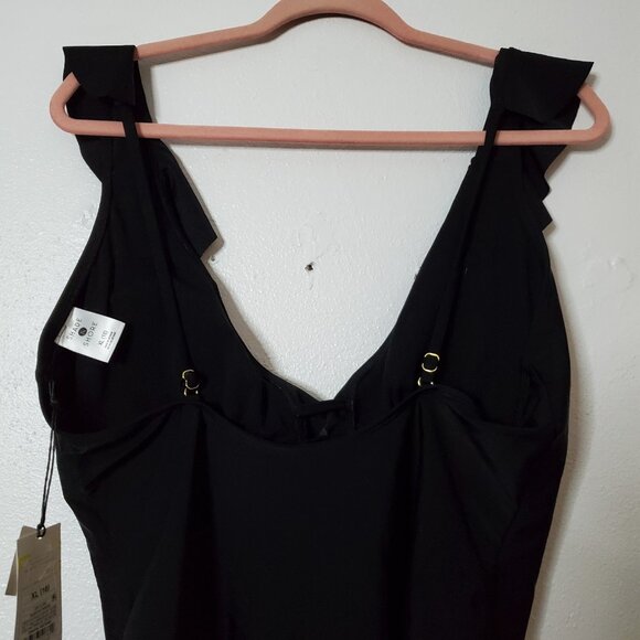 Shade & Shore Women's One Piece Swimsuit XL Black Ruffle Plunge NWT Medium Seat - Picture 15 of 16